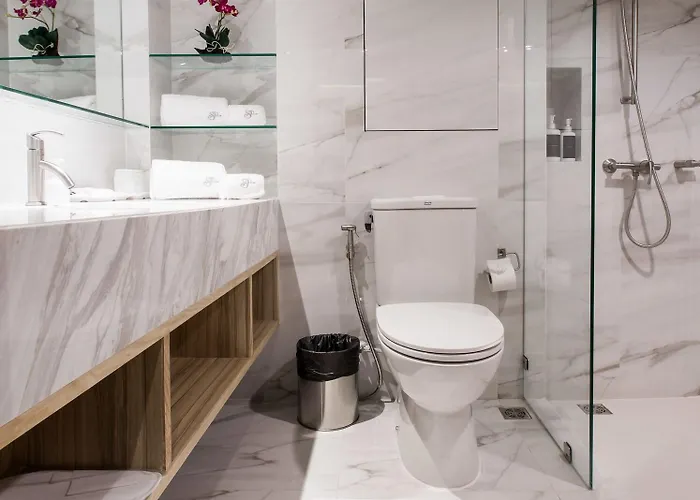 S.d. Avenue Hotel 4*