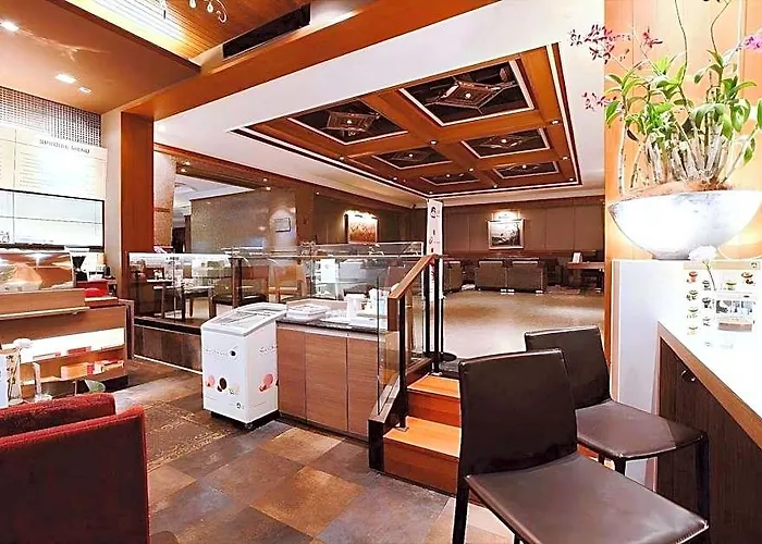 S.d. Avenue 4*