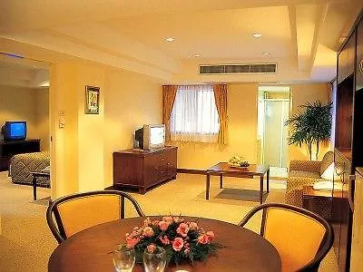 S.d. Avenue Hotel 4*