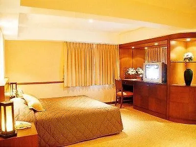 S.d. Avenue Hotel 4*